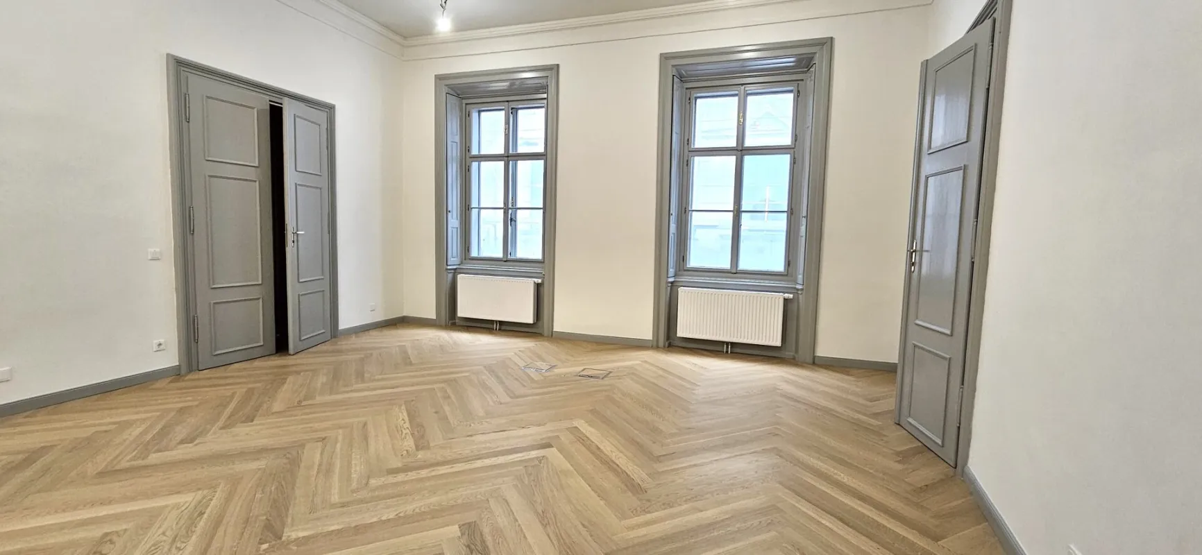 Großzügige Bürofläche im Palais Trauttmansdorff ca. 418 m² - Bild 1