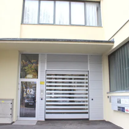 Großzügiges Lager - Bild 2