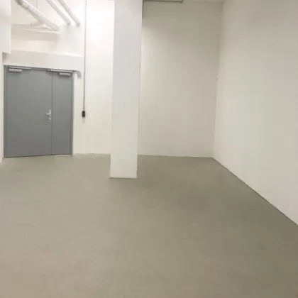 Großzügiges Lager - Bild 3