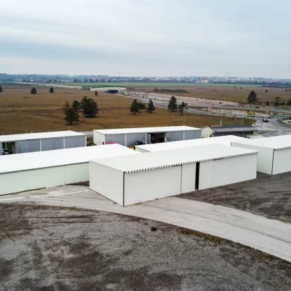 Betriebsobjekt mit Garagenpark nahe Verkehrsknoten - Bild 3