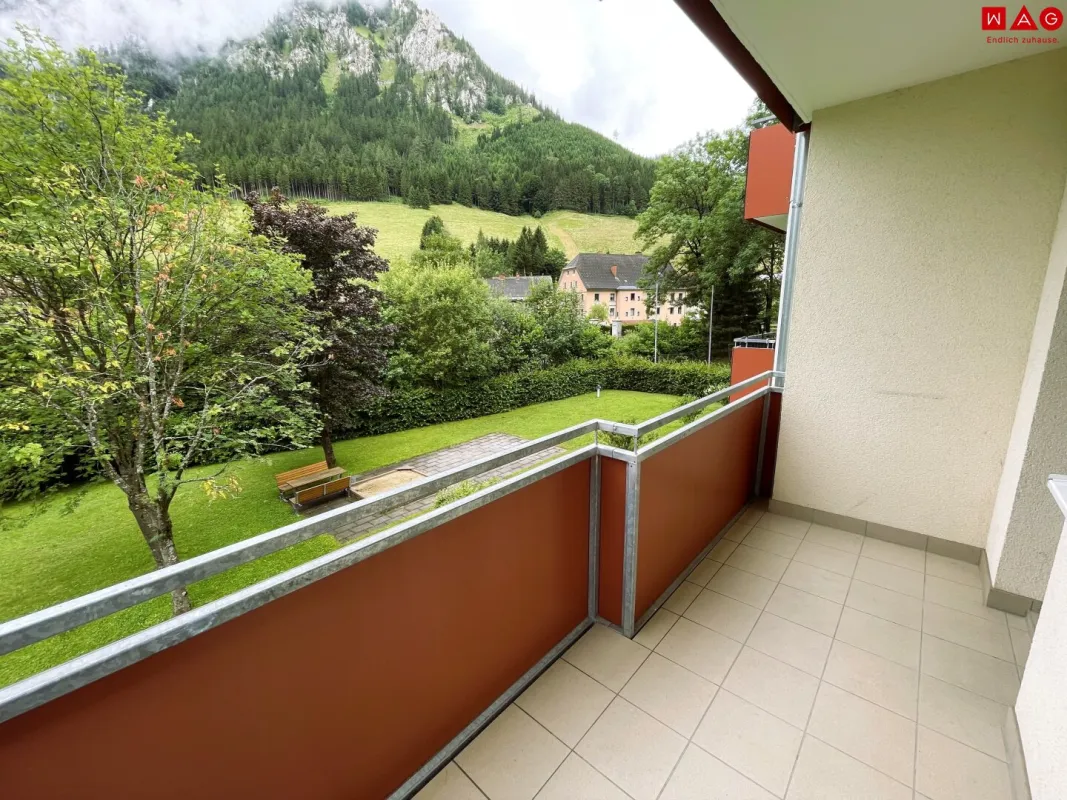 Einladende 3-Raumwohnung  mit Loggia! - Bild 1
