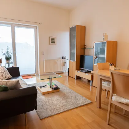 zentrale 3-Zimmer Wohnung mit Balkon und Tiefgarage in Bregenz - Bild 2