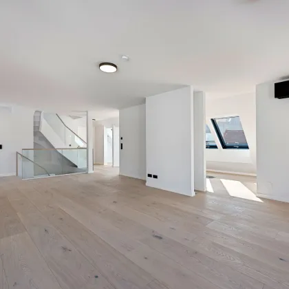 PENTHOUSE mit traumhafter DACHTERRASSE! Großzügig angelegter Erstbezug mit direktem Liftzugang - Bild 2