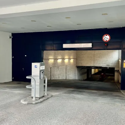 Modecenterstraße 14, bequemes Parken in zentraler Lage - Miete nur 95€ netto/Monat - Bild 3