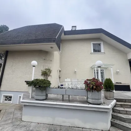 Weigelsdorf sehr gediegenes hochwertig gebautes EFH  zum Sofortbezug-1124 - Bild 2