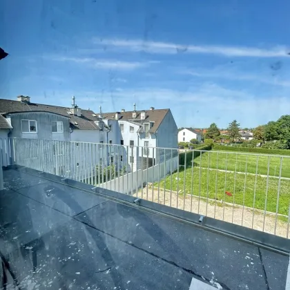 Erstklassige 73.8m² Wohnung mit Balkon in Mannswörth, Perfekt für Erstbezug! - Bild 3