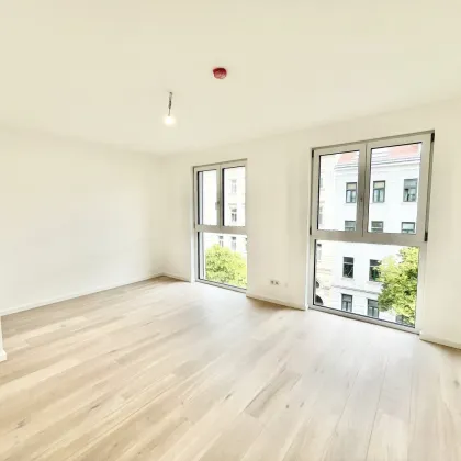 GRÜNBLICK - 3 ZI ERSTBEZUG MIT SÜDBALKON, Gemeinschaftsgarten + TIEFGARAGE IN 1140 WIEN - Bild 2