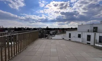 Erstbezug! Fußbodenkühlung! Dachgeschosswohnung mit sonniger Terrasse