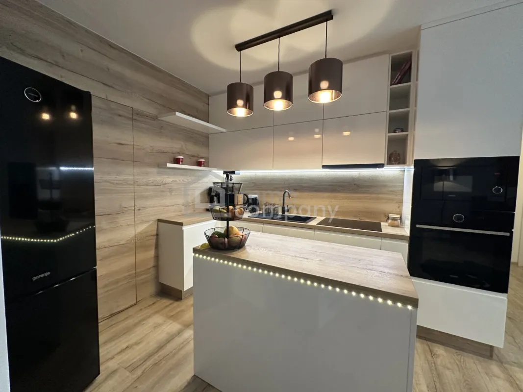 Moderne Traumwohnung in bester Lage von Baden - perfekt zum Wohlfühlen! - Bild 1