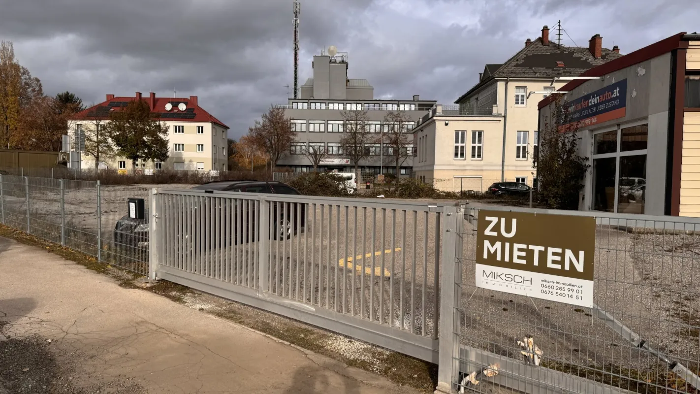 Grundstück / Lagerfläche inkl. Container zur Miete - Bild 1