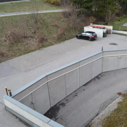 PARKPLATZ IN DER PFLUGGASSE 10 - NAEHE HTL VILLACH - Bild 2