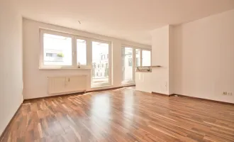 2,5-Zimmer-DG-Wohnung | 2 große, private Terrassen | keine Dachschrägen | ruhig & hell | guter Grundriss