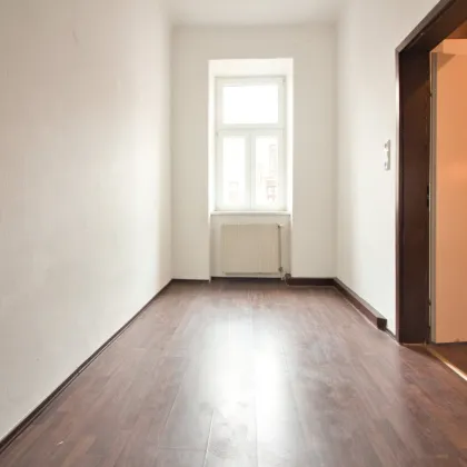 Günstige, helle 3-Zimmer Wohnung in gepflegten Zustand | gute Infrastruktur | 700 m zur U3 - Bild 3
