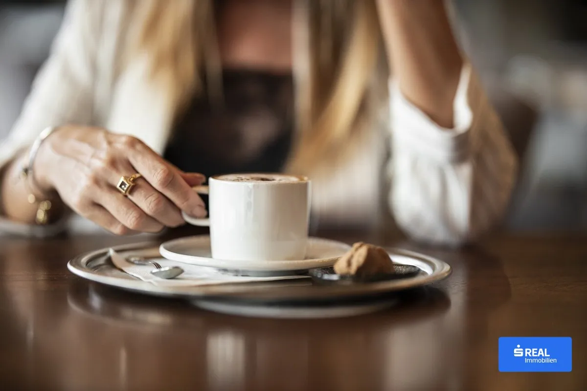Charmantes Café im Herzen von Lienz - Bild 1