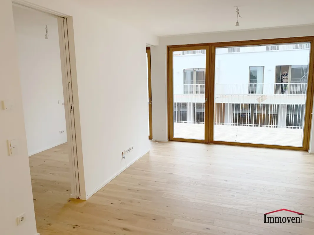 Zentral gelegen und doch ruhig: Hofseitige, moderne 2-Zimmerwohnung mit Balkon! - Bild 1