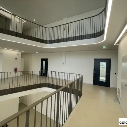 Moderne Multifunktionsfläche im Technologiezentrum 3 - Bild 3