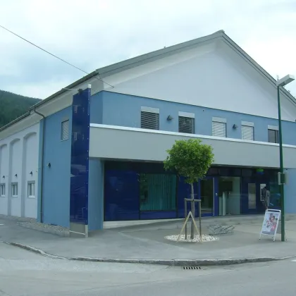 Geschäftslokal mit ca. 284 m² im Zentrum von Radstadt zu vermieten - Bild 2