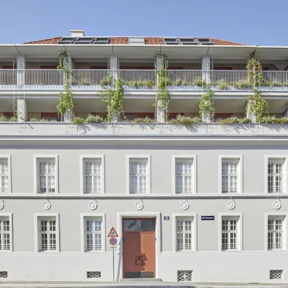 EXKLUSIVES WOHNEN IN DÖBLING - GROSSZÜGIGE GARTENANLAGE - POOL - ALTBAU NEU GEDACHT - Bild 2