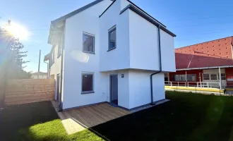 NEU! TRAUMHAFTE 5 ZIMMER REIHENHÄUSER MIT EIGENGÄRTEN UND STELLPLÄTZEN NÄHE U6 PERFEKTASTRASSE!