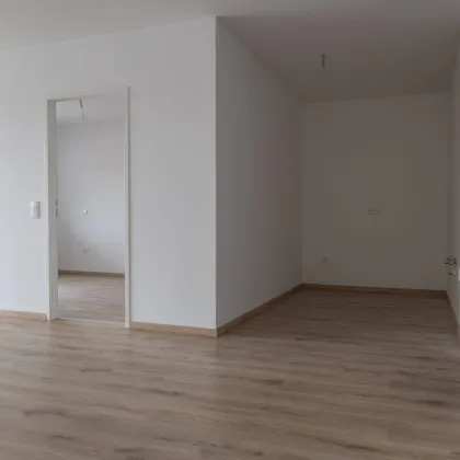 Vermietete Vorsorgewohnung im Zentrum mit Balkon im Innenhof - Bild 2
