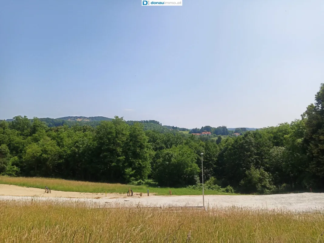 Wunderschönes, sonniges Baugrundstück am Rosenberg in 8010 Graz - Bild 1