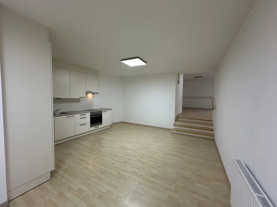 Großzügiges Büro mit Terrasse in 2100 Korneuburg - Bild 1