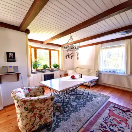 Idyllisches Einfamilienhaus mit zauberhaftem Garten im Bluntautal - Bild 2