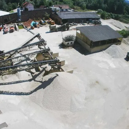 Effizientes Gewerbeobjekt in der Südsteiermark, insgesamt mehr als 6 Hektar, inkl. 2.540m² Hallen - Bild 2