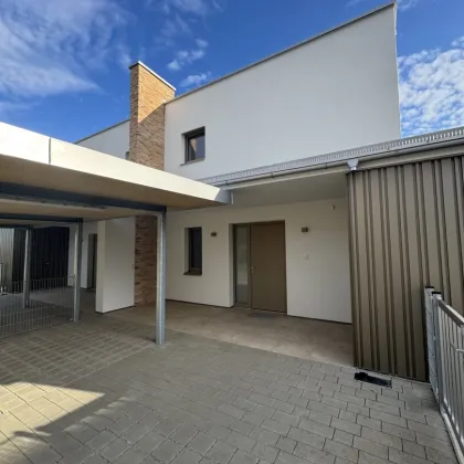 LETZTE EINHEIT - Einzugsbereit November 2025 - Schlüsselfertige Nachhaltige Quattrohausanlage- Ohne Finanzierungsbeitrag, inkl. Dan-Küche & Bosch Geräte - Bild 2