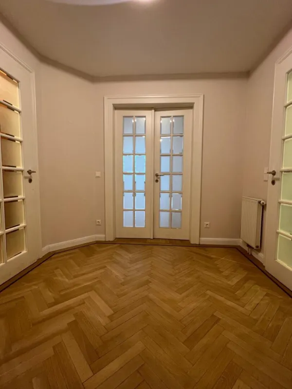 Exklusives Dachgeschoß-Penthouse in Top-Lage Wiens, direkt auf der Kärntner Straße! - Bild 1