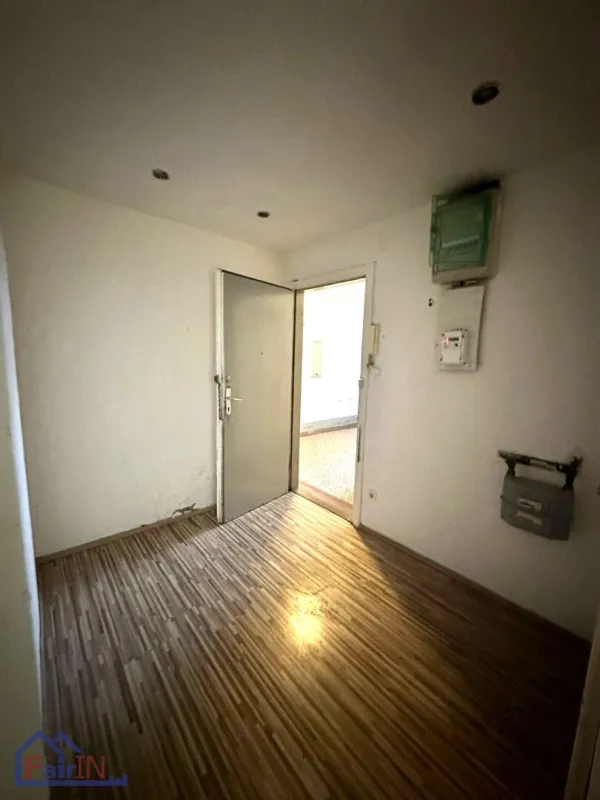 Traumhafte Erdgeschoßwohnung in 1160 Wien - Ideal für Singles oder WG - Nur 99.000,00 €! - Bild 1