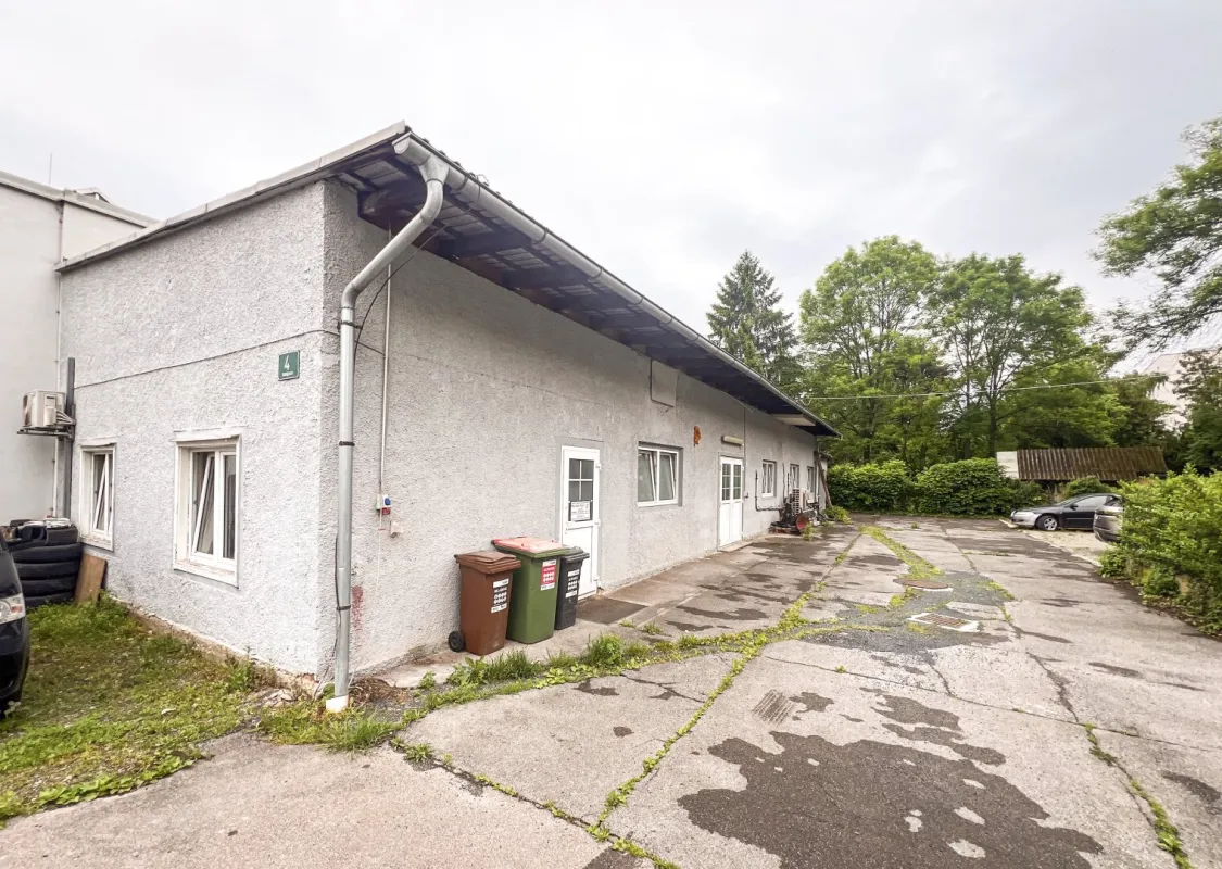 Universelle Liegenschaft mit der Möglichkeit der Bebauung, Baugenehmigung vorhanden, hervorragende Infrastruktur / Lend Graz - Bild 1