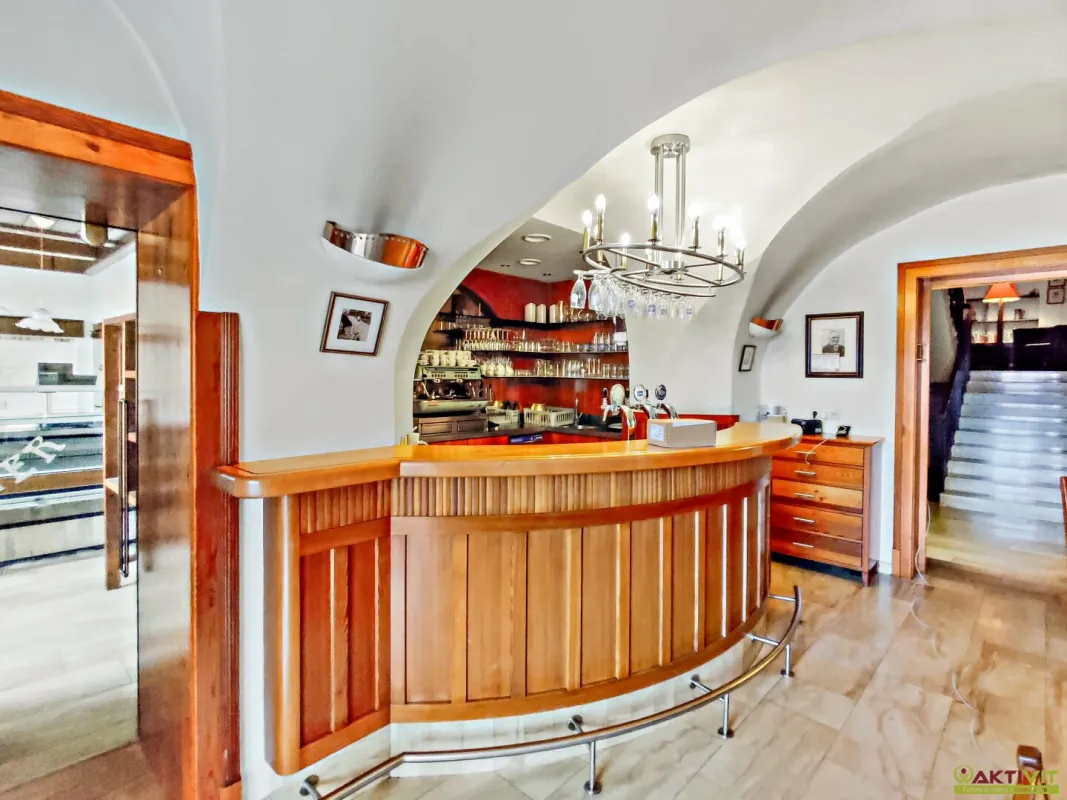 Vielfältiges Potential in Straden. - Gastro-Pension mit Betrieb, Wohnung und umfassenden Nebenflächen. - Bild 1