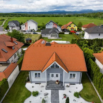 Exklusives Einfamilienhaus mit Doppelgarage zu verkaufen! - Bild 3