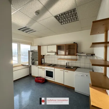 Modernes Büro in Wiener Neudorf - Parkplätze inkludiert! - Nähe A2 - Bild 3