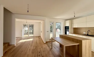 NEU! TRAUMHAFTE 5 ZIMMER REIHENHÄUSER MIT EIGENGÄRTEN UND STELLPLÄTZEN NÄHE U6 PERFEKTASTRASSE!