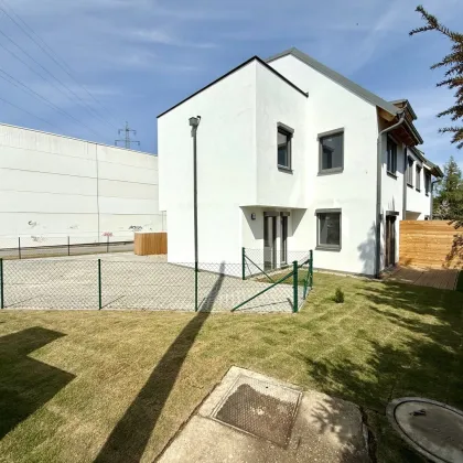 NEU! TRAUMHAFTE 5 ZIMMER REIHENHÄUSER MIT EIGENGÄRTEN UND STELLPLÄTZEN NÄHE U6 PERFEKTASTRASSE! - Bild 3