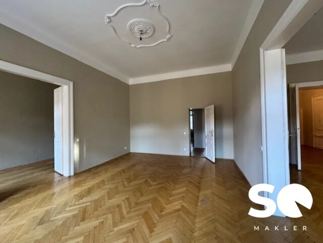 #SQ - ERSTBEZUG: 5-ZIMMER-ALTBAUWOHNUNG MIT BALKON IN TOPLAGE! - Bild 1
