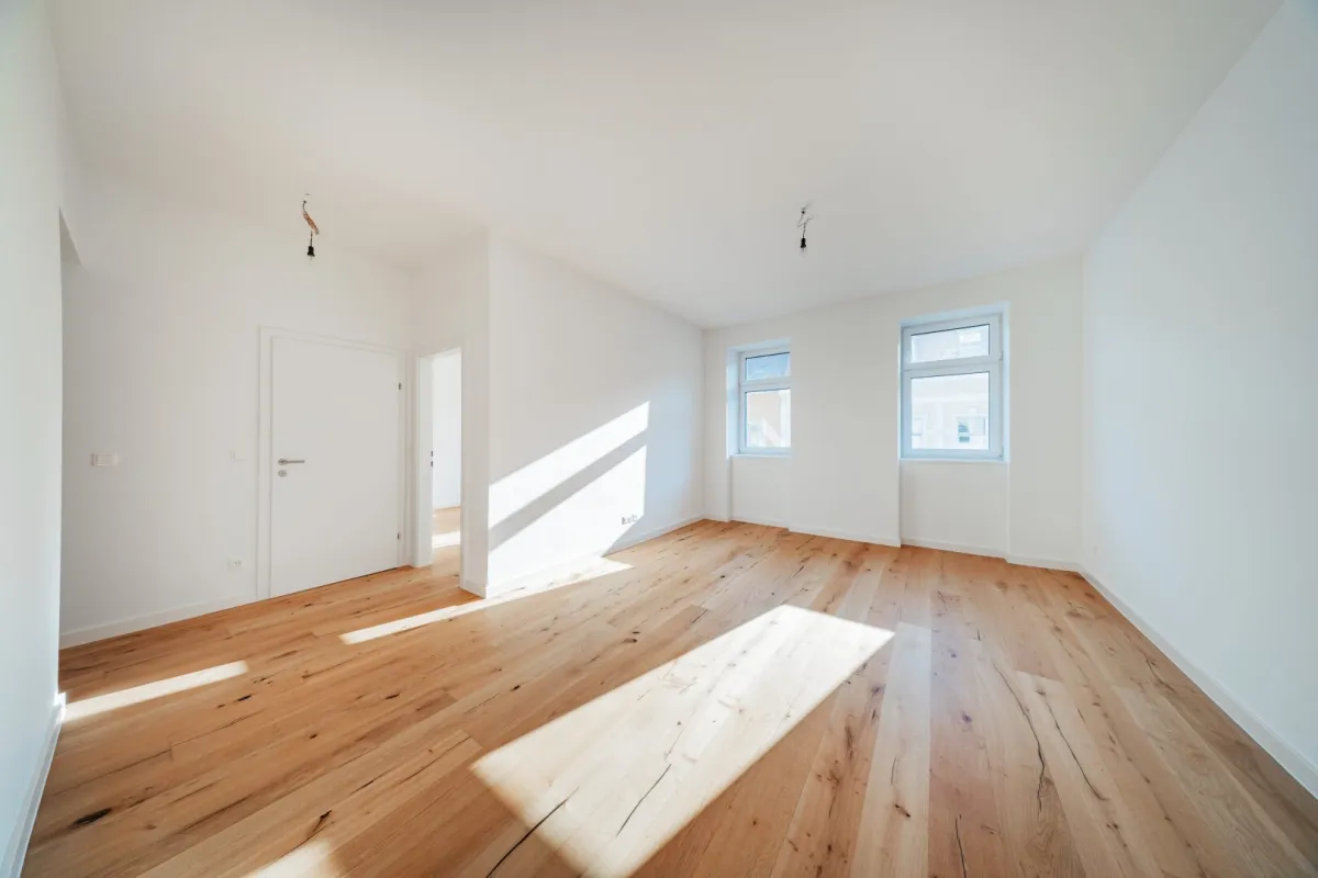 LICHTDURCHFLUTETE 2 ZIMMER ALTBAUWOHNUNG NÄHE SCHLOSS BELVEDERE - Bild 1