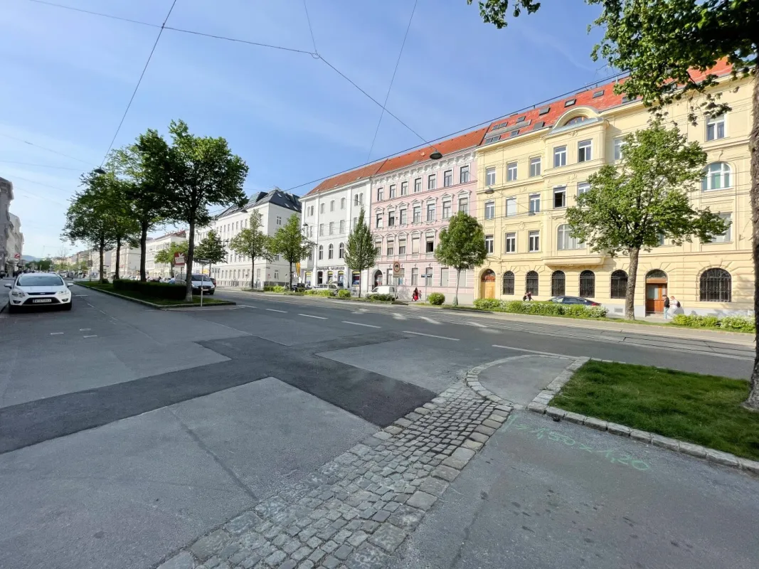 GARAGENSTELLPLÄTZE in 1170 Wien auf der Hernalser Hauptstraße zu vermieten - Bild 1