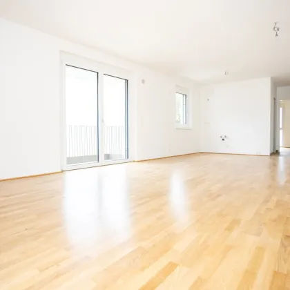 ERSTBEZUG "ein viertel grün" -  exklusive 3 Zimmerwohnung im Obergeschoss mit Balkon und Tiefgaragenstellplatz - provisionsfrei - Bild 3
