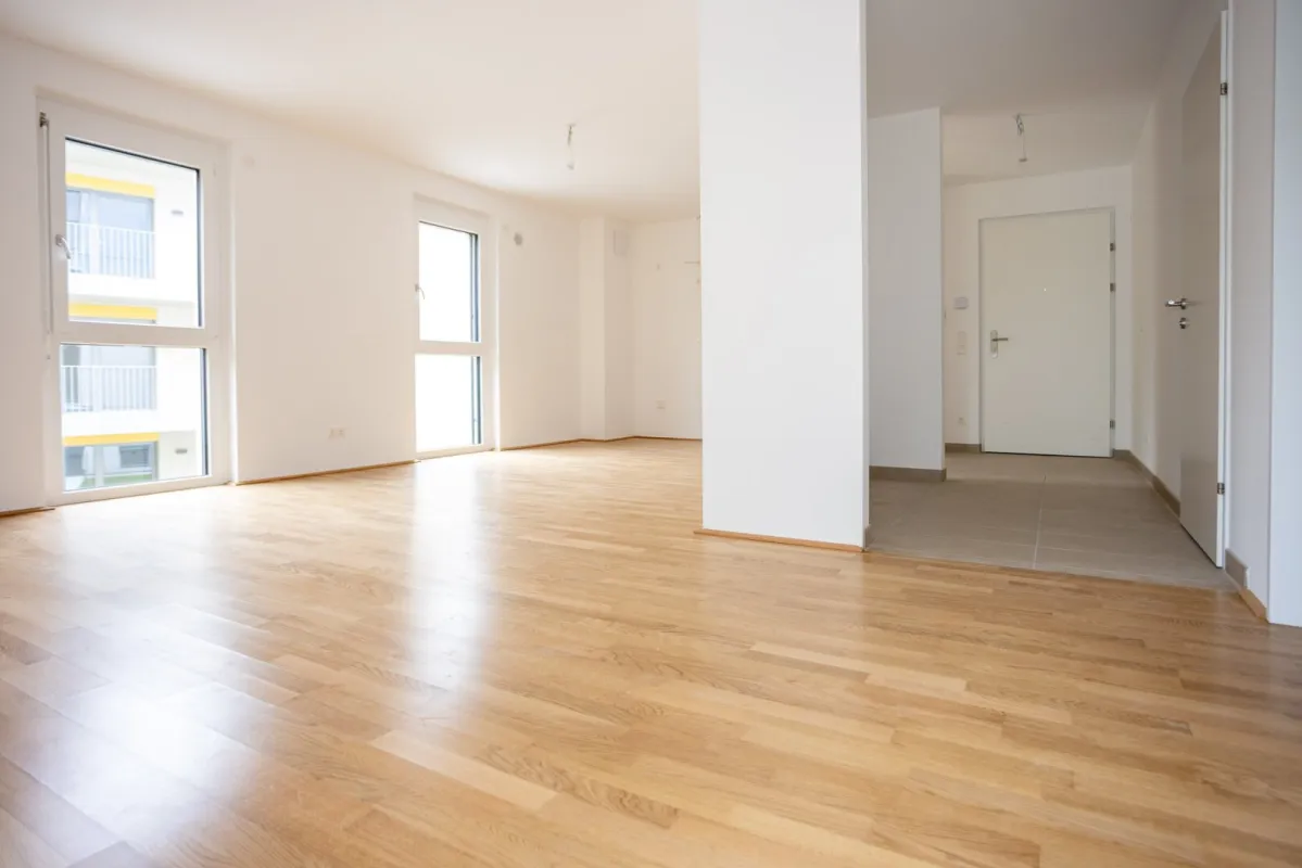 ERSTBEZUG "ein viertel grün" - traumhafte 2 Zimmerwohnung mit Balkon und Tiefgaragenstellplatz in Wr. Neustadt - provisionsfrei - Bild 1