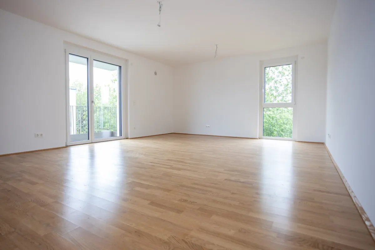 Wiener Neustadt - ERSTBEZUG "ein viertel grün" - moderne 2 Zimmerwohnung mit Balkon im 3. Obergeschoss und Tiefgaragenstellplatz - provisionsfrei - Bild 1