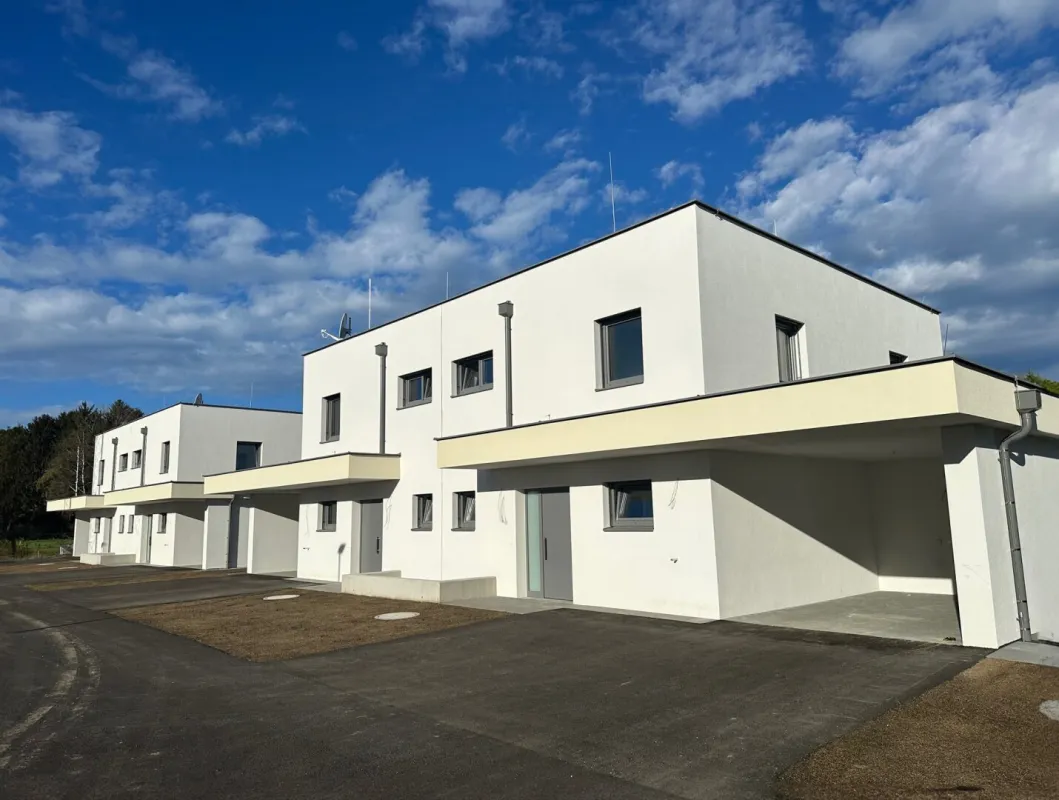 ERSTBEZUG: DOPPELHAUSHÄLFTEN IN MIETKAUF PROVISIONSFREI NÄHE STEGERSBACH - Bild 1