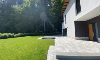 Modernes Traumhaus mit Pool, herrlichen Terrassen, Caports-ERSTBEZUG