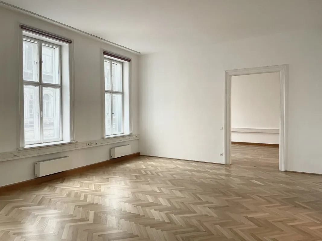 **Sehr geringe HEIZ-/KÜHLKOSTEN** Repräsentative Bürofläche in 1010 Bestlage - Wollzeile! - Bild 1