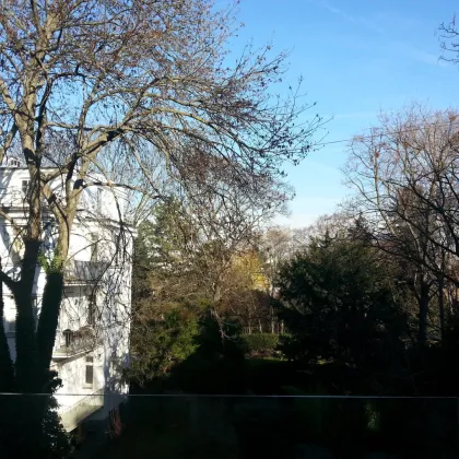 STILVOLLES WOHNEN IN DER VILLENGEGEND: Moderne Wohnung mit Gartenblick - Bild 2