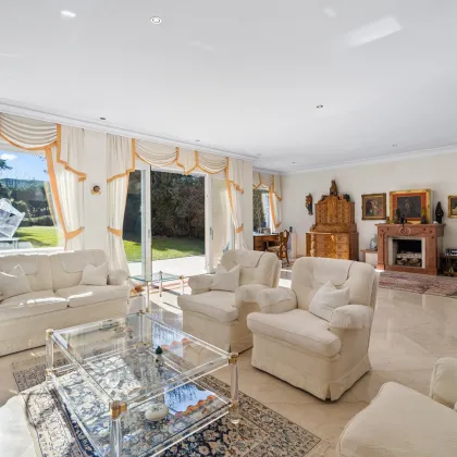 Elegante Villa mit Pool und Doppelgarage in Pötzleinsdorfer Aussichtslage! - Bild 2