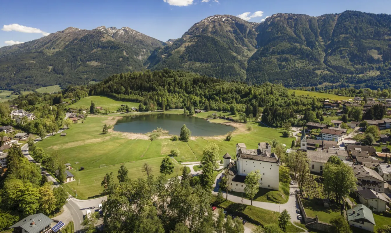 Sonniges Ein-/Zweifamilienhaus in Goldegg zu verkaufen - Bild 1