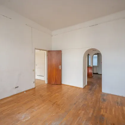 **Hannovermarkt** Sanierungsbedürftige 3-Zimmer Altbauwohnung - Airbnb - Bild 3